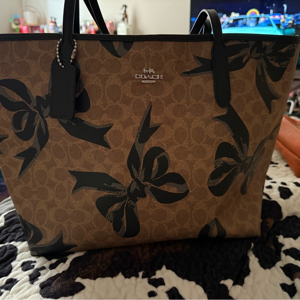 Coach Tan and Black Bow Pattern Tote Bag